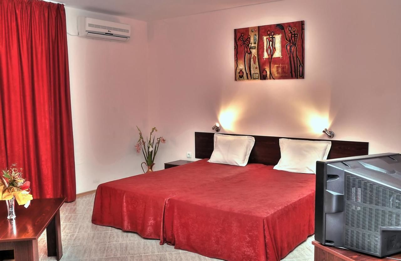 Отель Hotel Andromeda Солнечный Берег